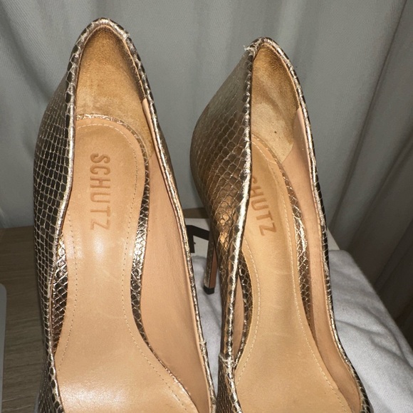 Schutz Metallic  Pumps - Picture 3 of 6